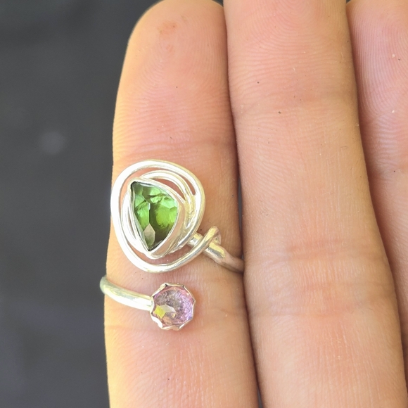 Green tourmaline ring - Picture 2 of 2